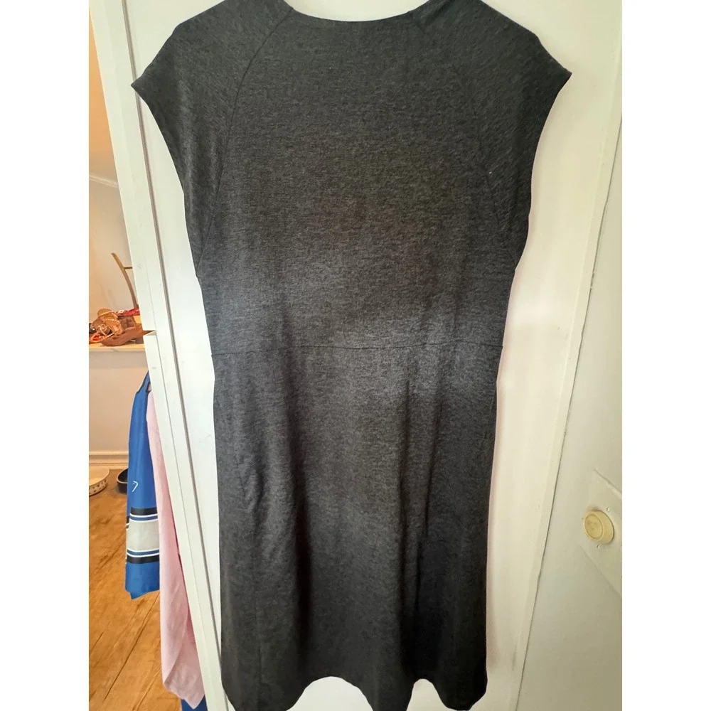 Patagonia Kamala Twist Front Dress Womens Large Gray Heather V-Neck Midi‎ Jersey
